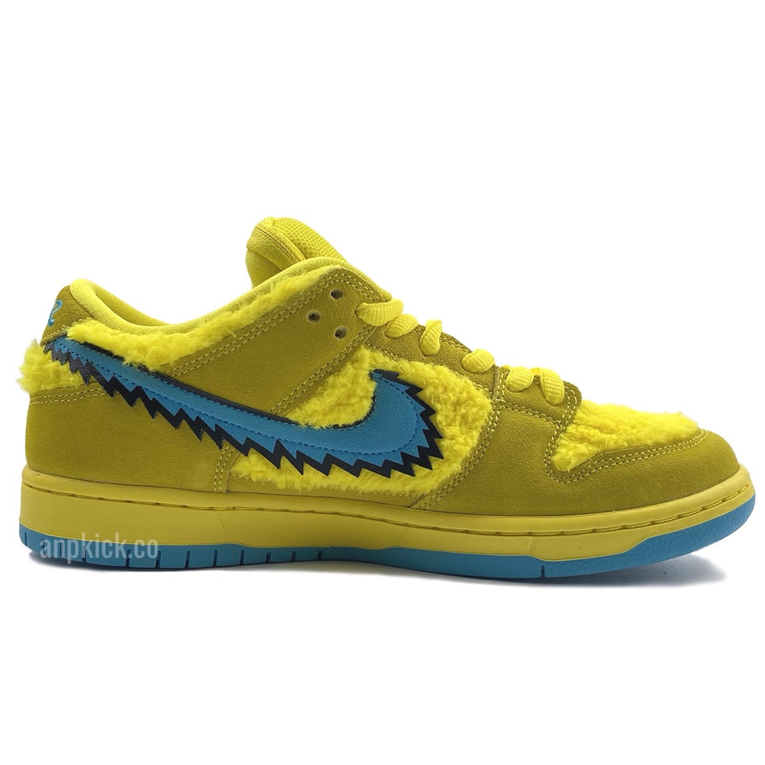 Nike SB SB Dunk Low ×ばつ Grateful Dead